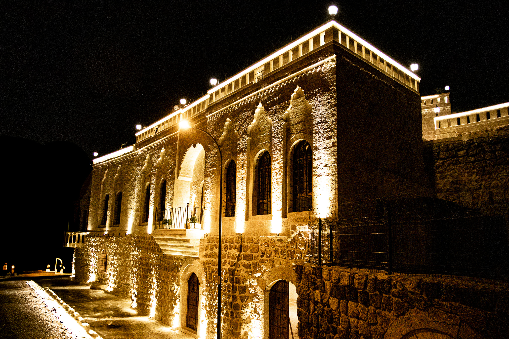 Front exterior 01
