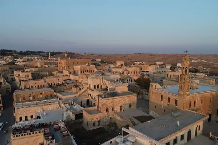 Midyat’ta 2 Gün: Taş Şehirde Gezi Rehberi